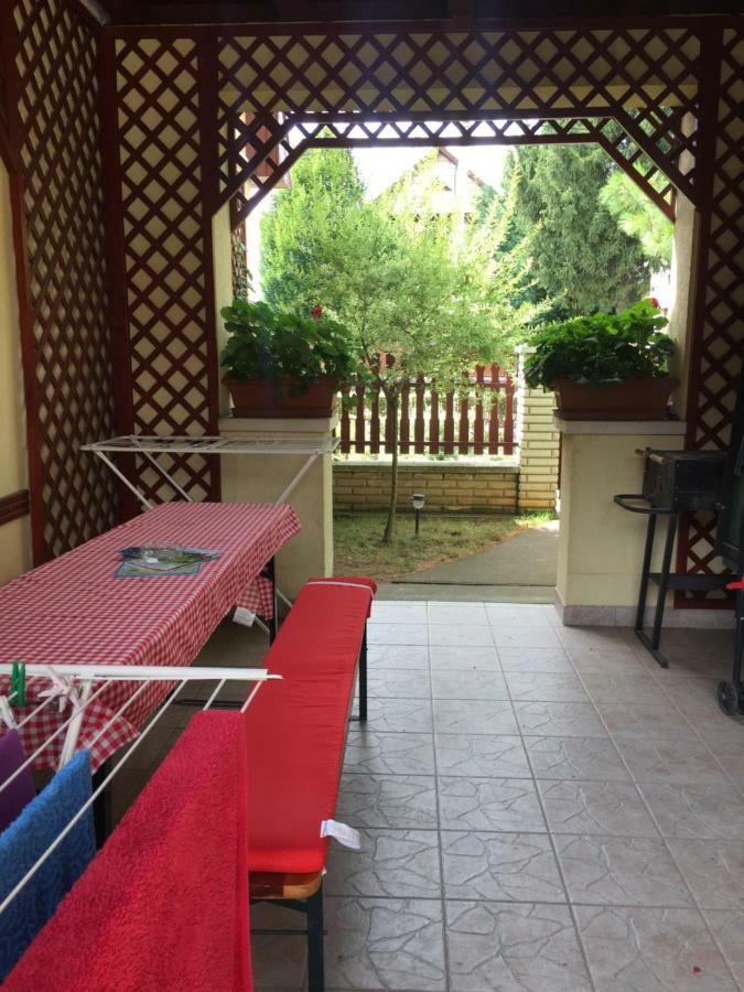 Apartman Dora Hajdúszoboszló Exterior foto